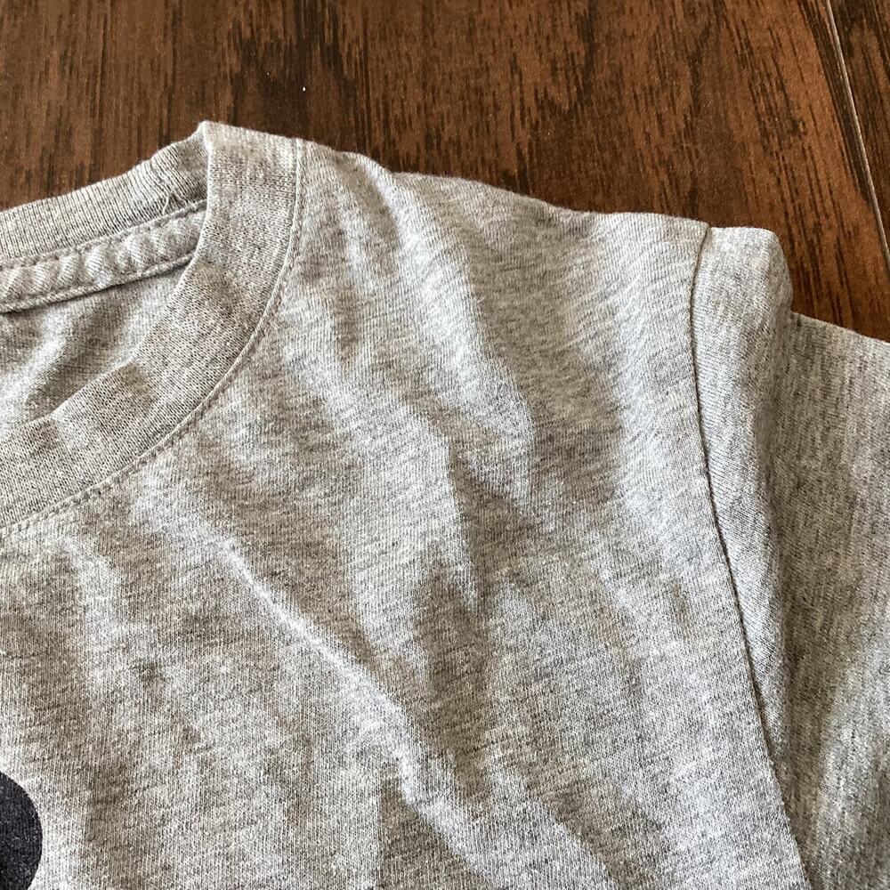 Jordan Graphic Tee - Picture 2 of 5